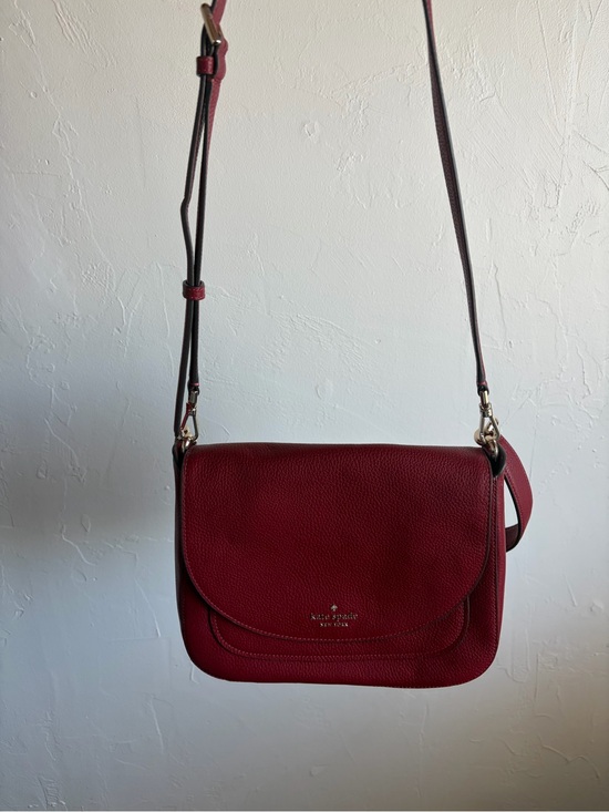 kate spade Handbags - kate spade burgundy pebbled leather crossbody bag